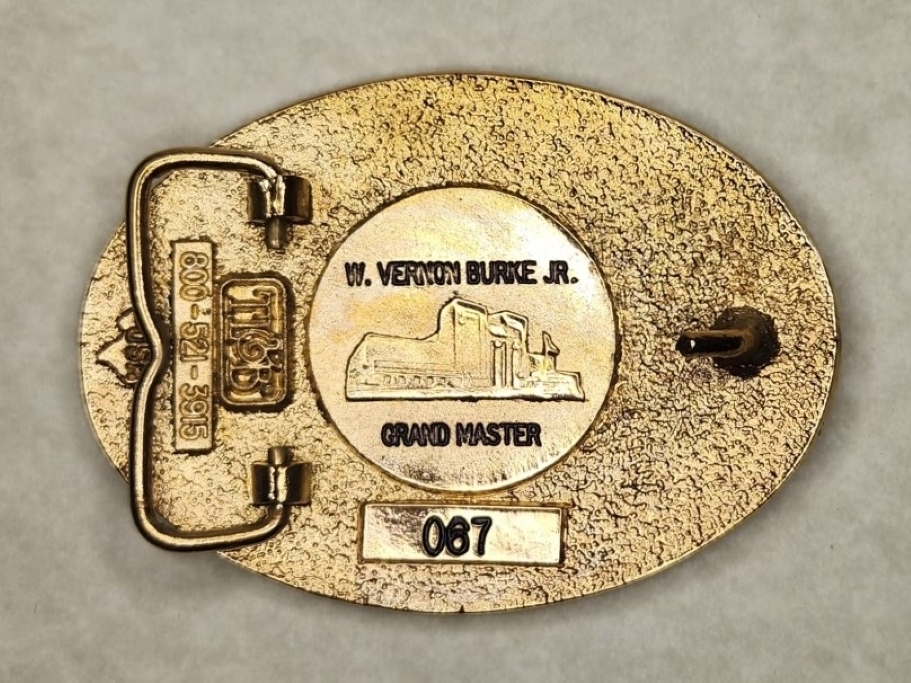 [Buckle Pic Missing] (Click here)